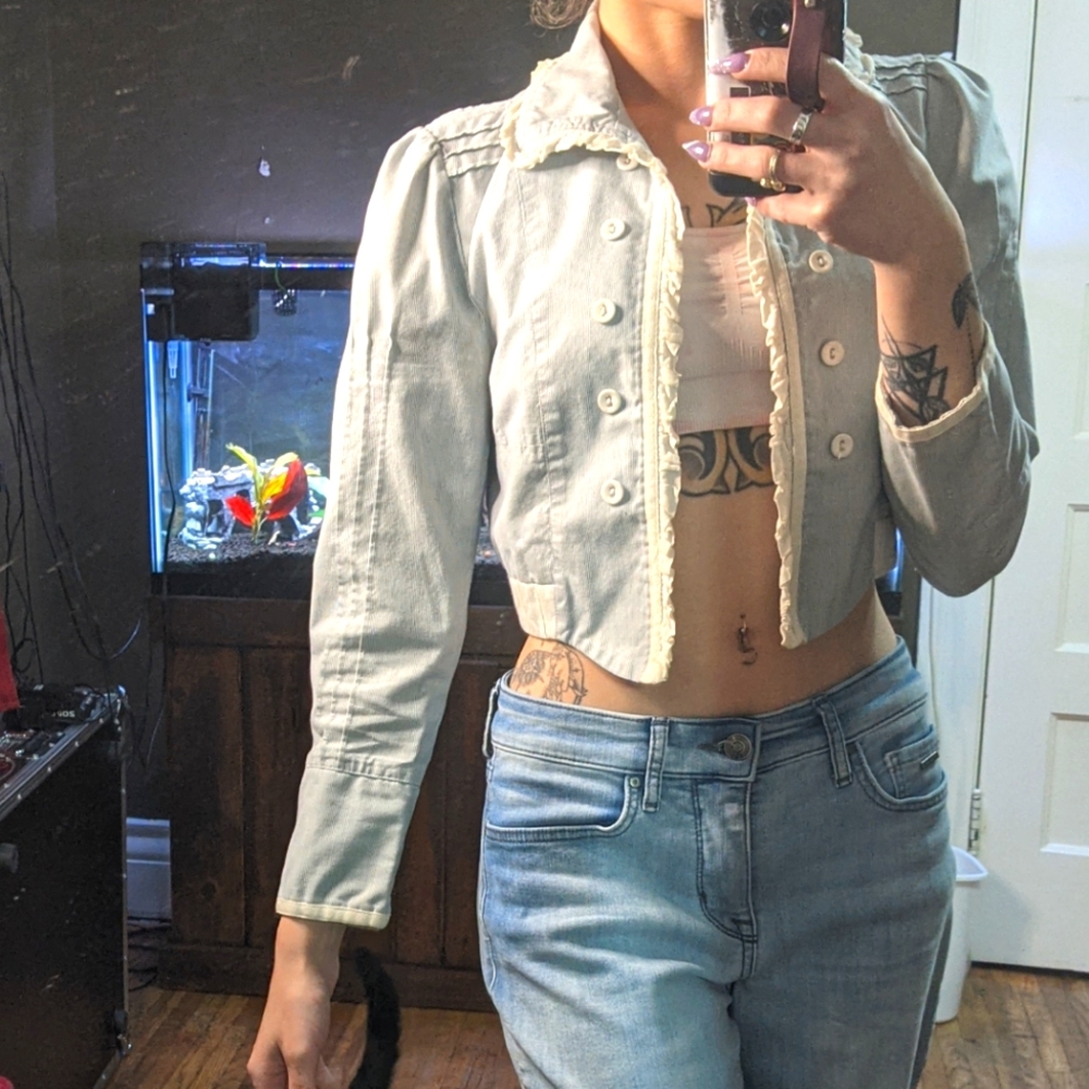 Wet Seal cropped pinstripe blazer